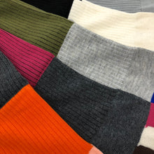 Load image into Gallery viewer, 5 Pairs of Colourful Toe Socks
